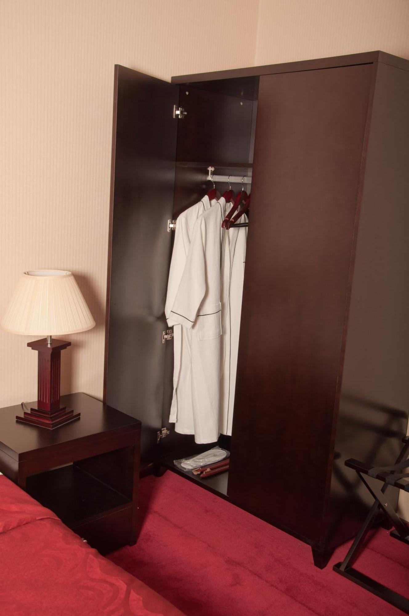 Hotel Baden กาลาราช ภายนอก รูปภาพ